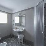 Hotel Villa Colico Отель