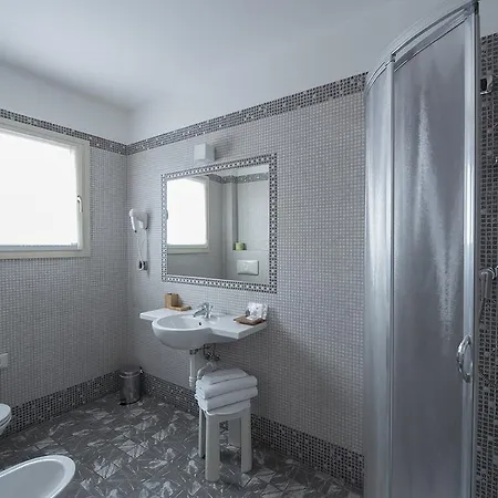 Hotel Villa Colico 호텔