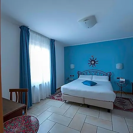 Hotel Villa Colico 콜리코