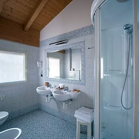 호텔 Hotel Villa Colico