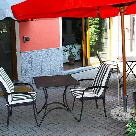 Hotel Villa Colico 3* Colico