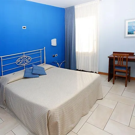 Hotel Villa Colico 콜리코