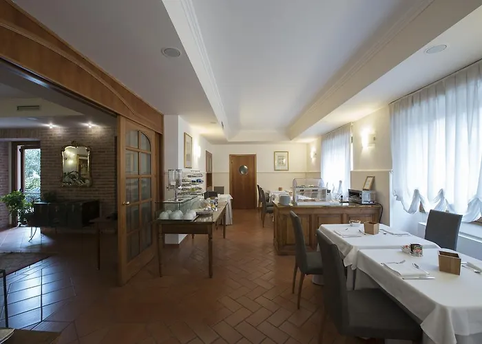 Hotel Villa Colico 3* Colico